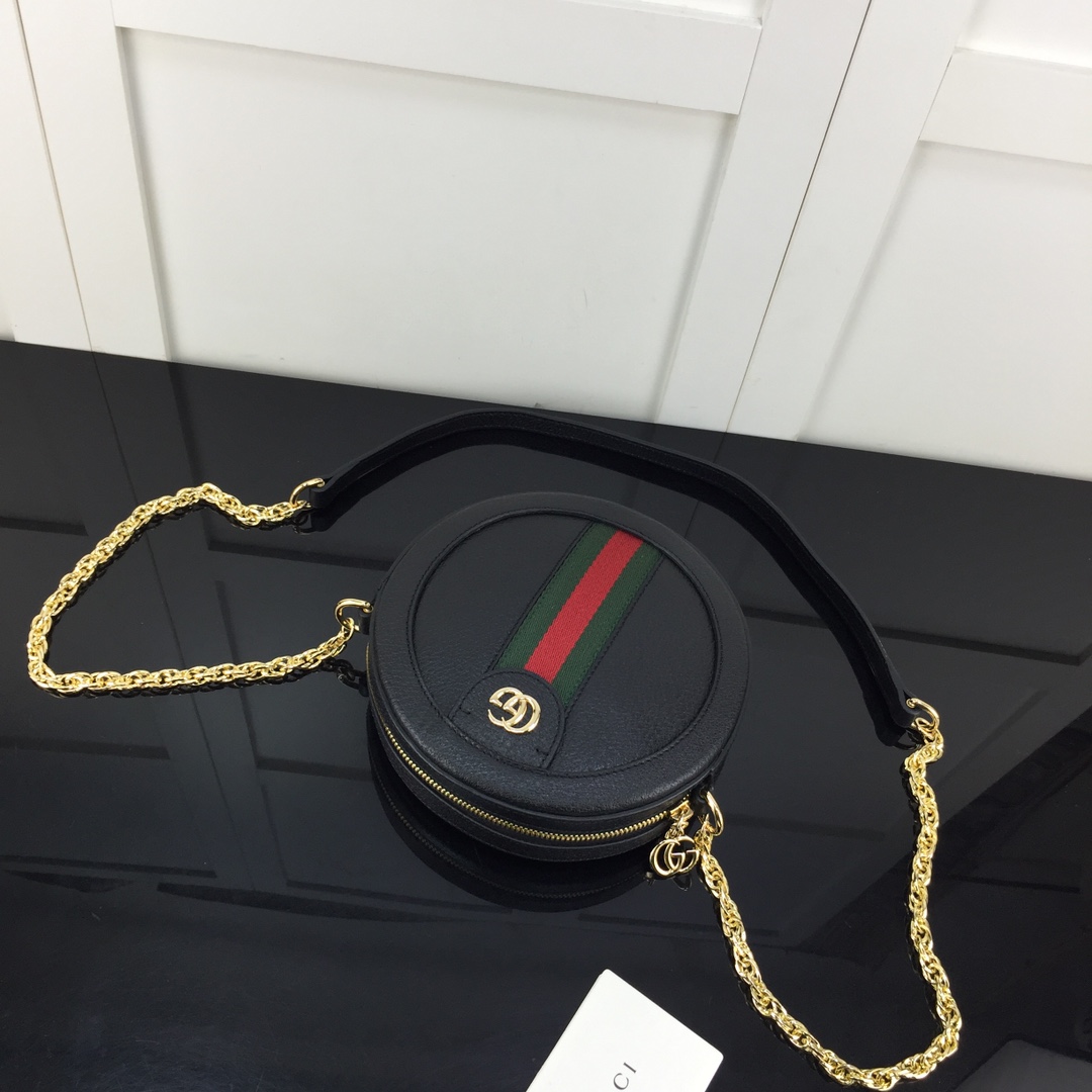 Gucci Round Bags